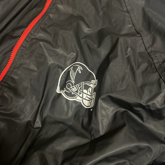 NFL large Falcons raincoat with warm fleece like material on the inside. - Picture 2 of 8